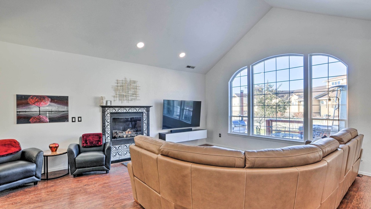 Photo of Livingroom in Altamont