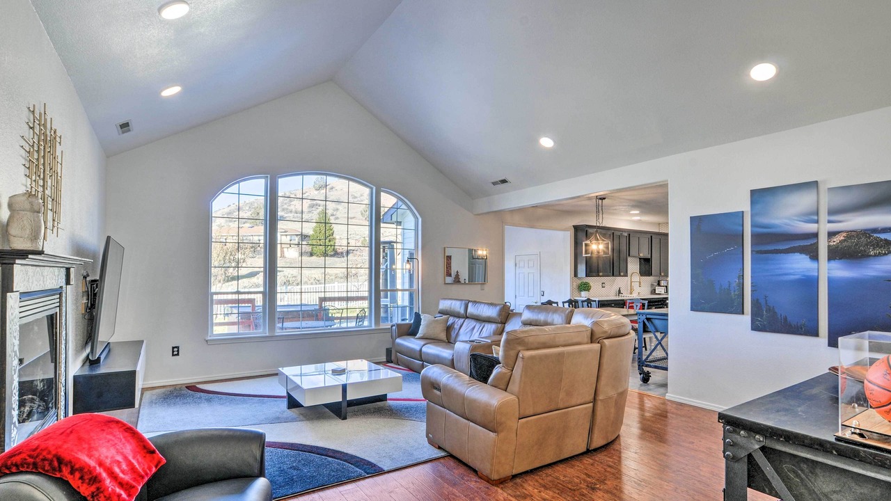 Photo of Livingroom in Altamont