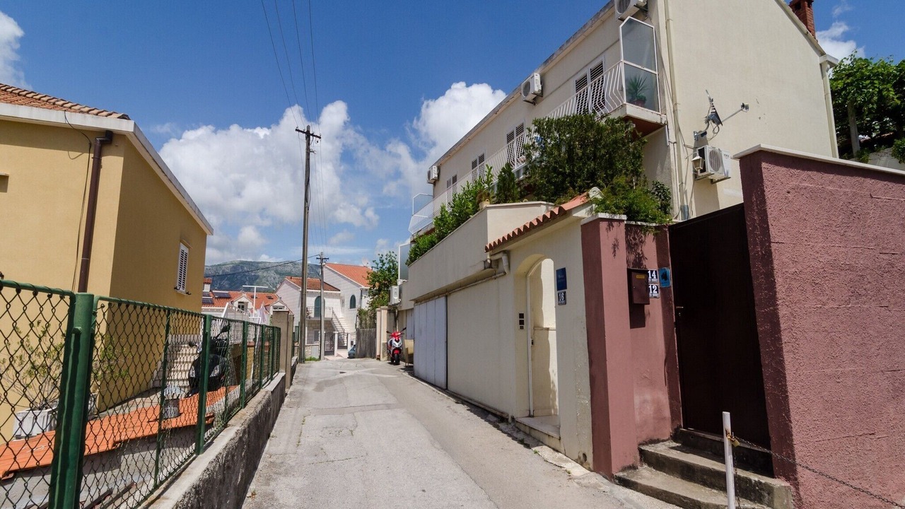 Photo of Others in Lapad