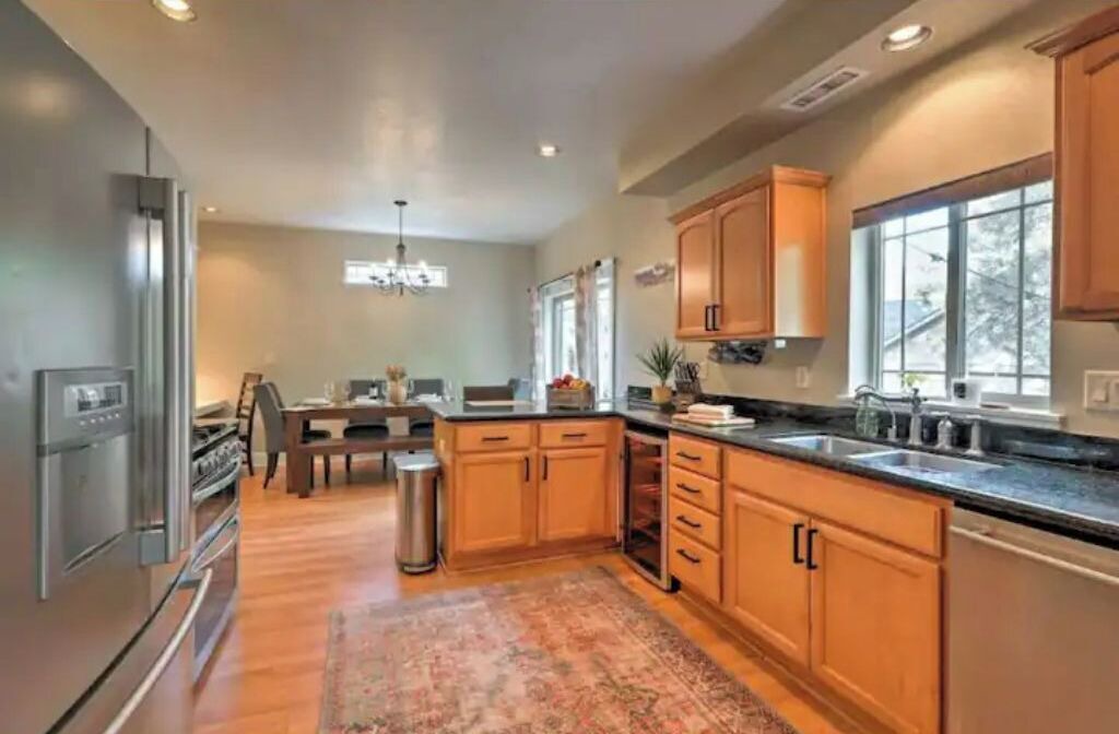 Photo of Kitchen in Ponderosa Trails