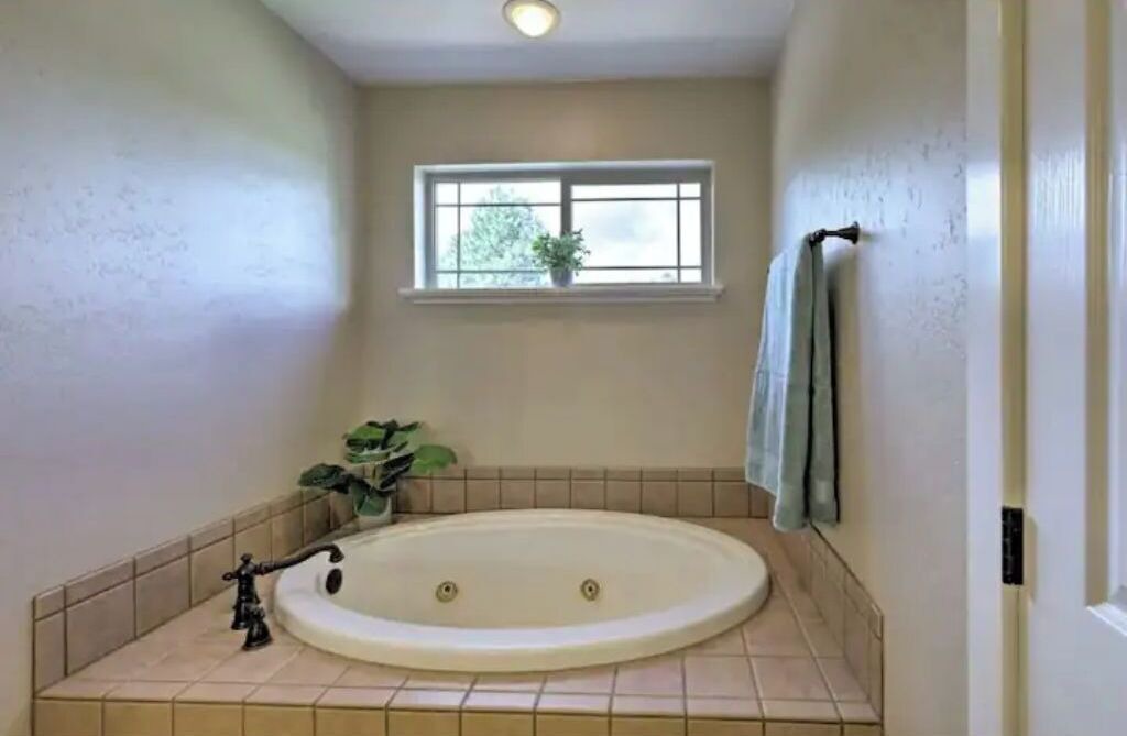 Photo of Bathroom in Ponderosa Trails