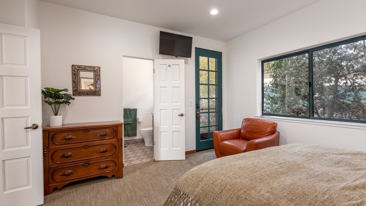 Photo of Bedroom in Santa Rosa