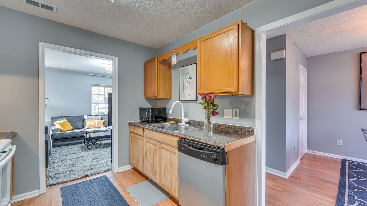 Photo of Kitchen in Enderly Park