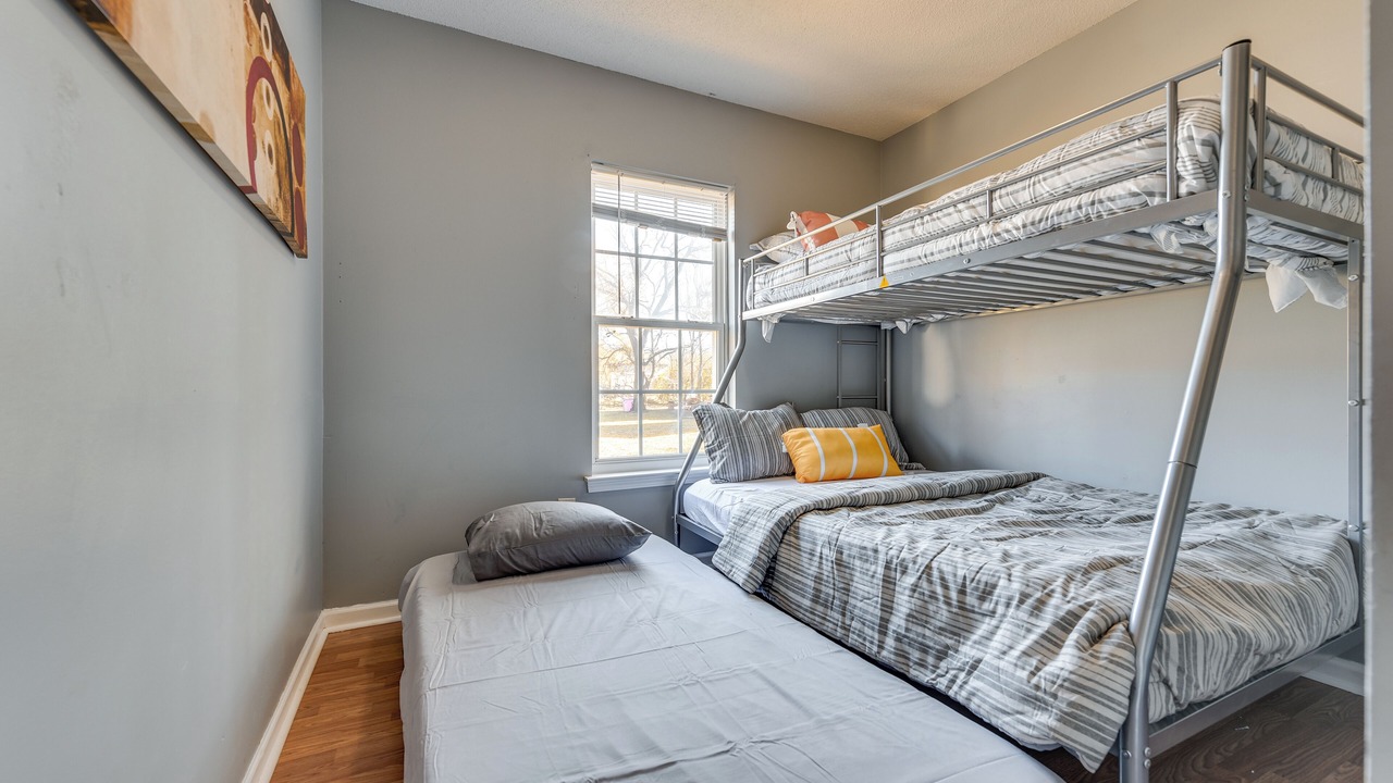 Photo of Bedroom in Enderly Park