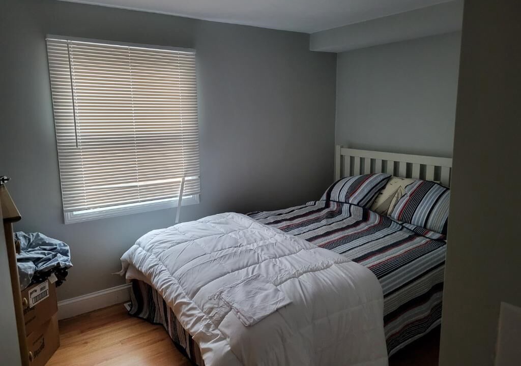 Photo of Bedroom in Centerville