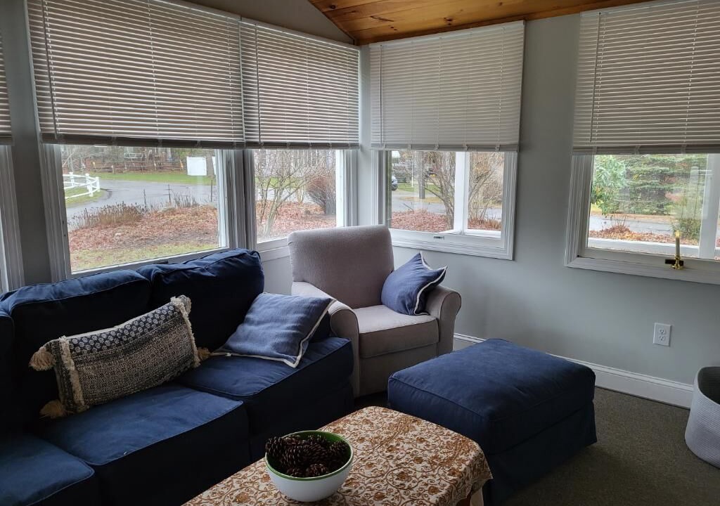 Photo of Livingroom in Centerville