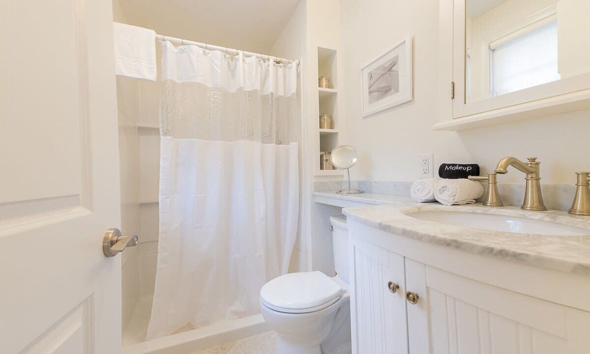 Photo of Bathroom in Brewster