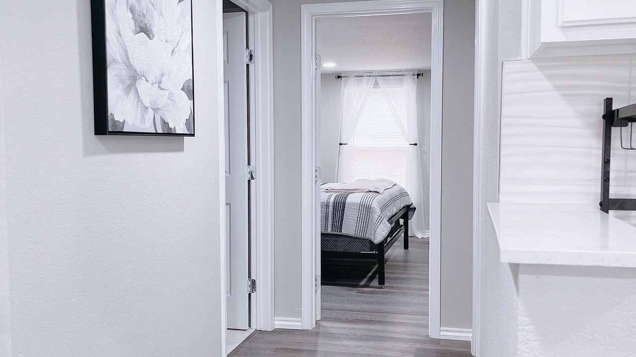 Photo of Bedroom in Manor