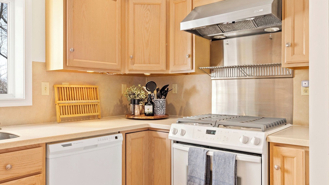 Photo of Kitchen in West Mystic