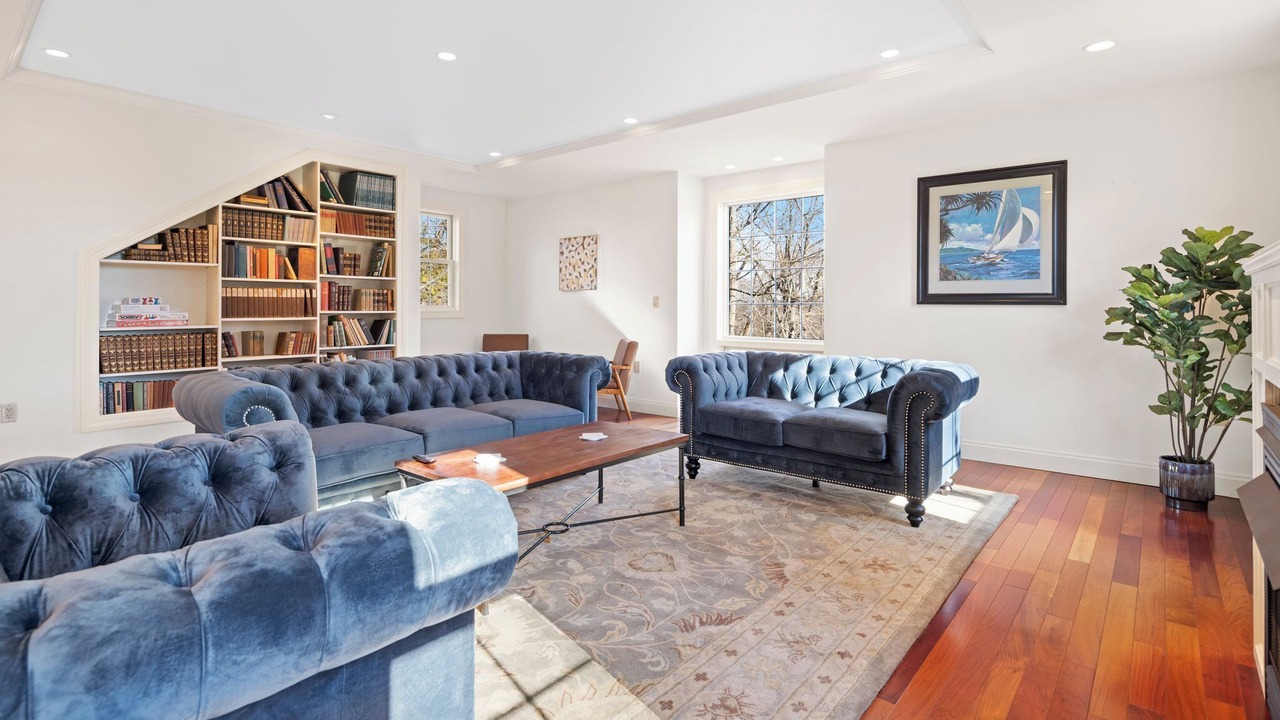 Photo of Bedroom in West Mystic