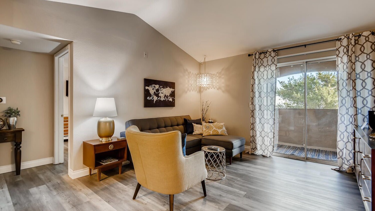 Photo of Livingroom in Paradise Hills