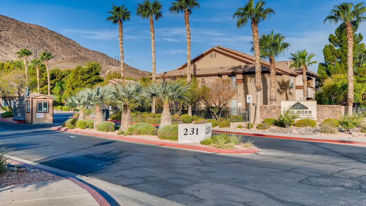 Photo of Outdoor in Paradise Hills