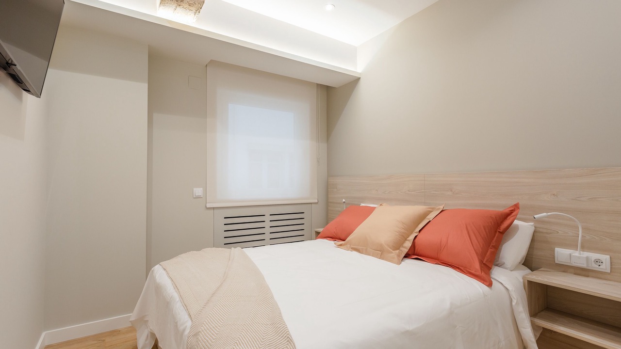 Photo of Bedroom in Logrono Historic Centre