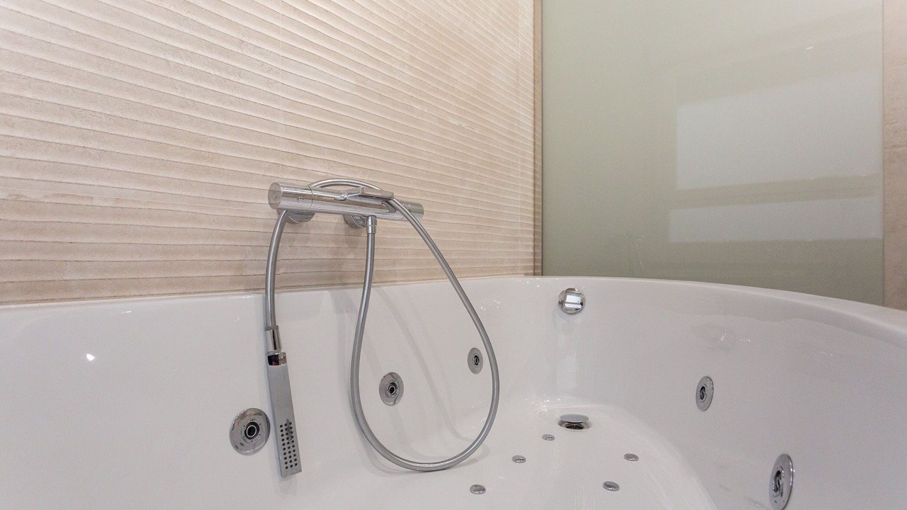 Photo of Bathroom in Logrono Historic Centre