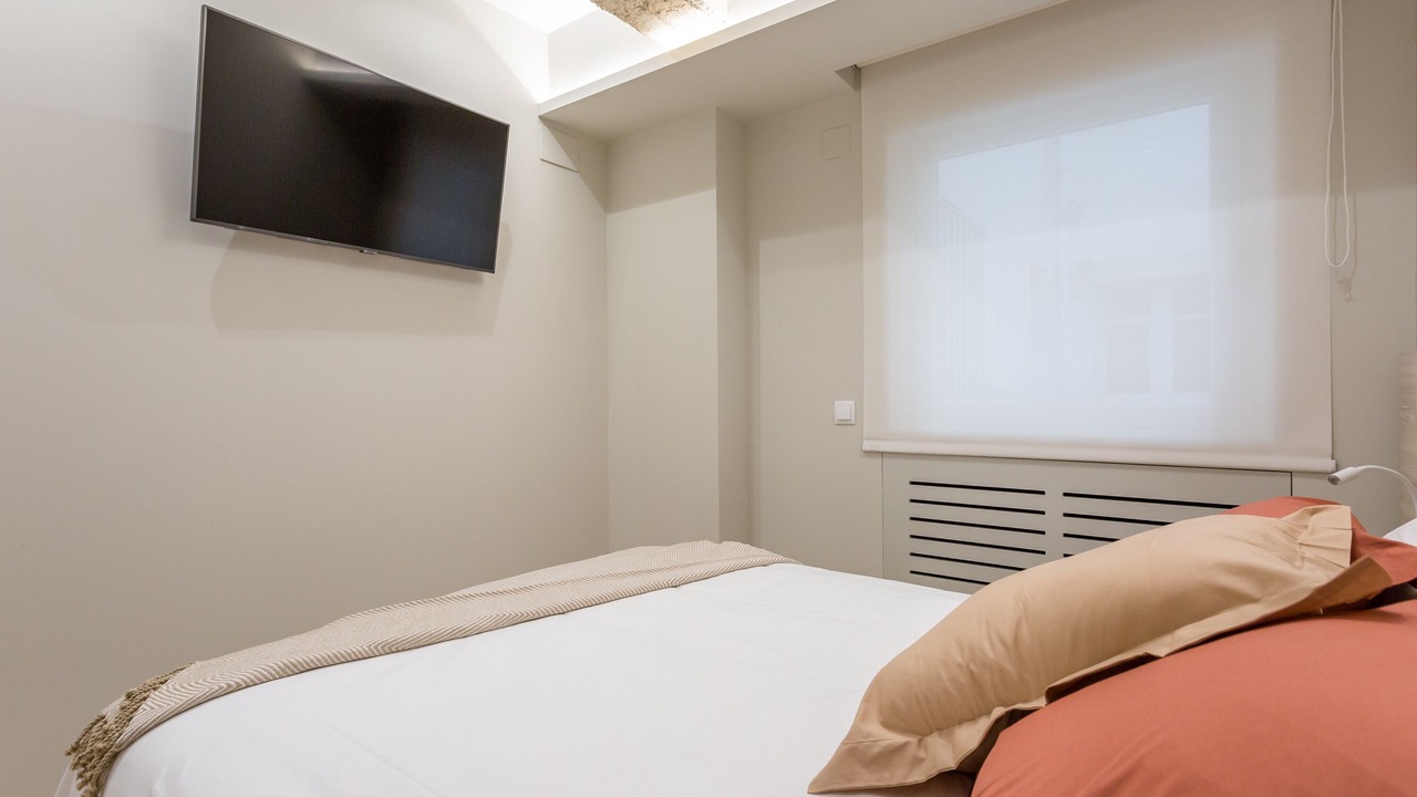 Photo of Bedroom in Logrono Historic Centre