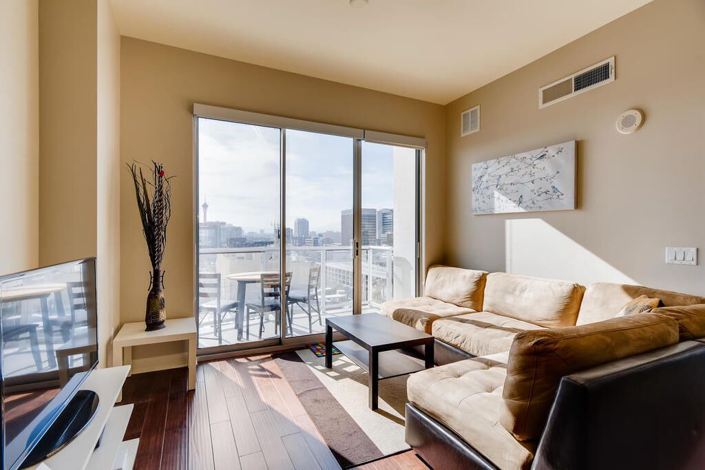 Photo of Livingroom in Downtown Las Vegas