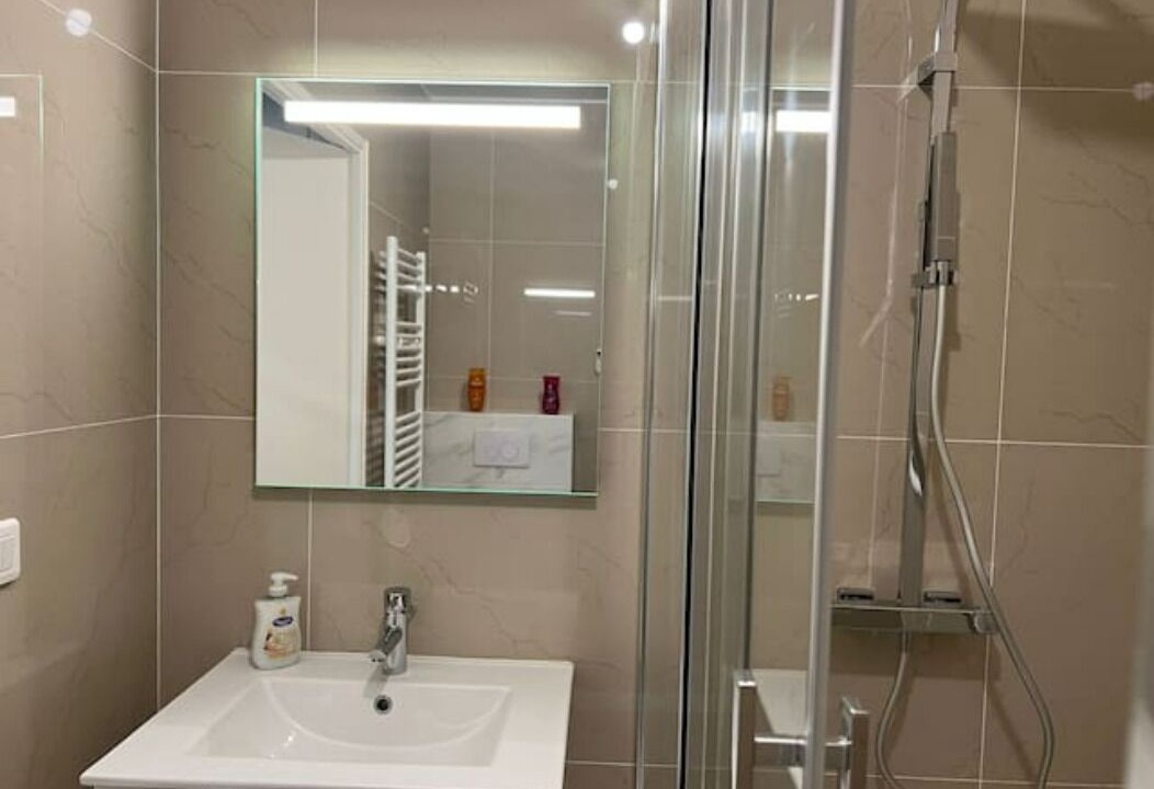 Photo of Bathroom in Neuilly-sur-Seine