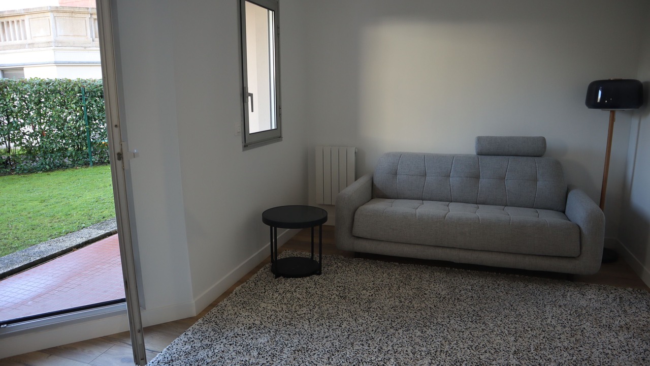 Photo of Livingroom in Rueil-Malmaison
