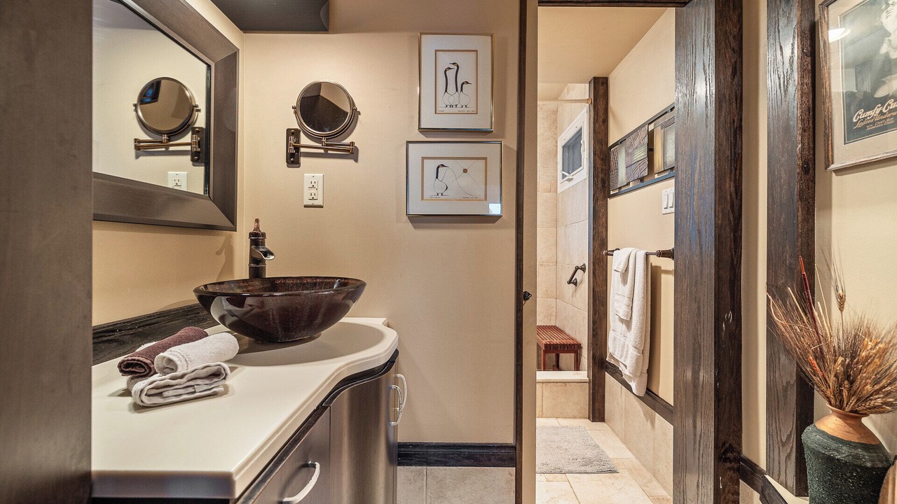 Photo of Bathroom in Val-des-Monts