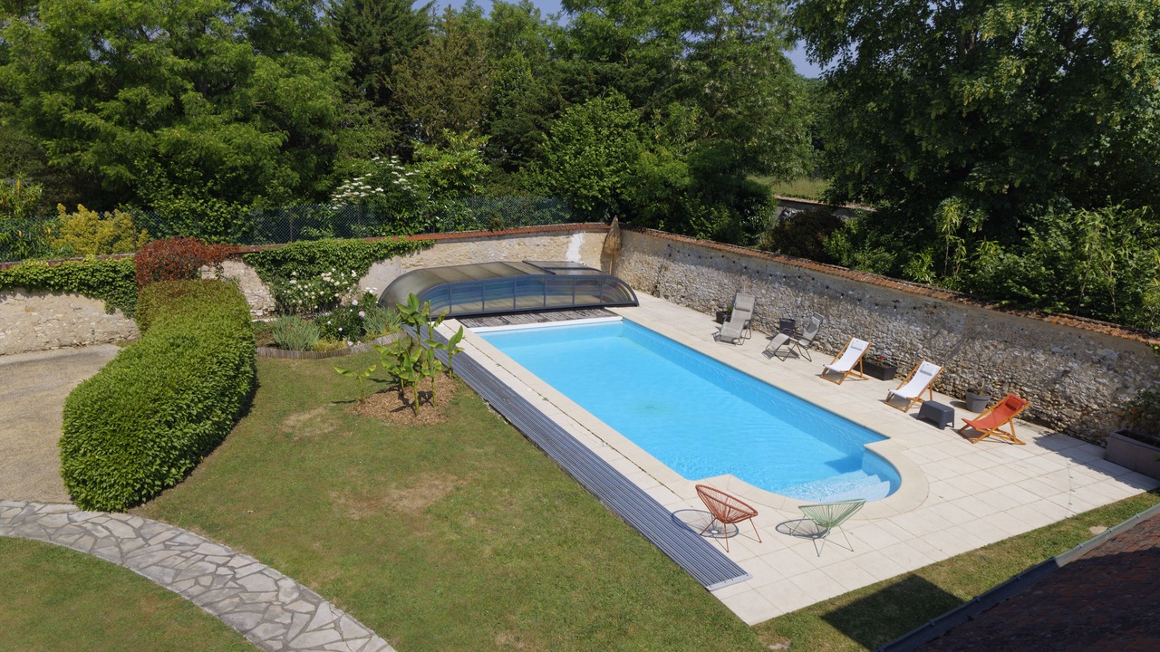 Photo of Outdoor in Neauphle-le-Chateau