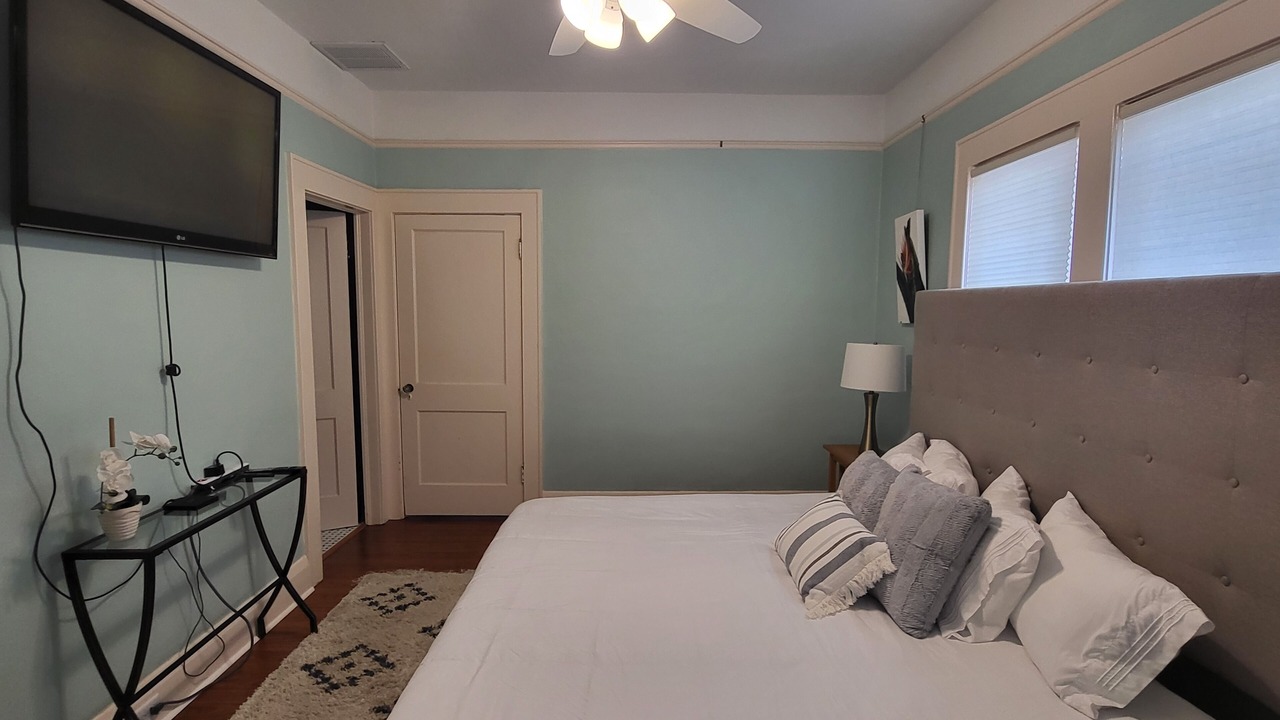 Photo of Bedroom in Dixieland