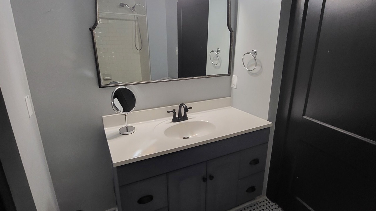 Photo of Bathroom in Dixieland