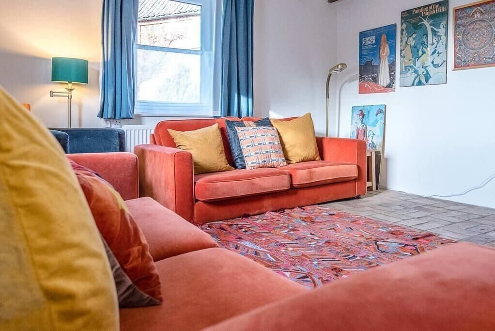 Photo of Livingroom in Woodbridge