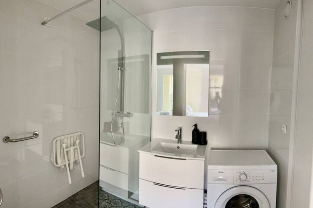 Photo of Bathroom in Saint-Louis