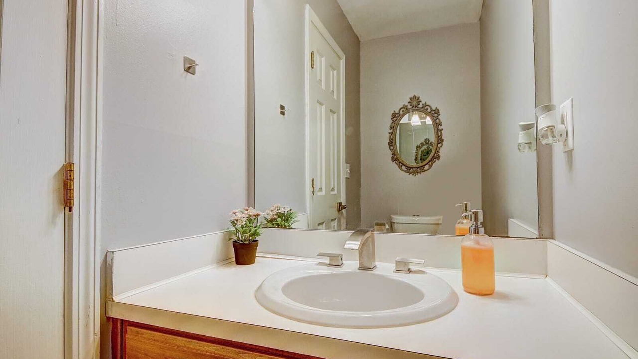 Photo of Bathroom in Stone Mountain