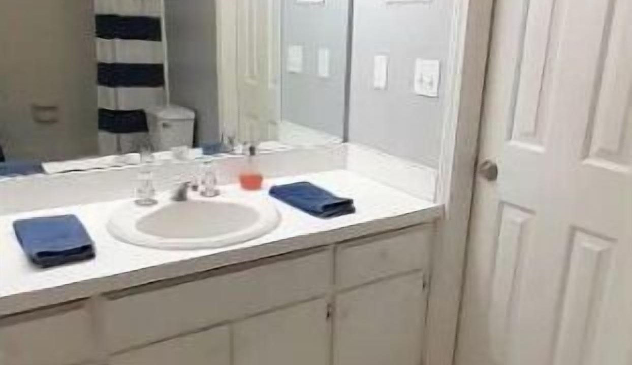 Photo of Bathroom in Stone Mountain