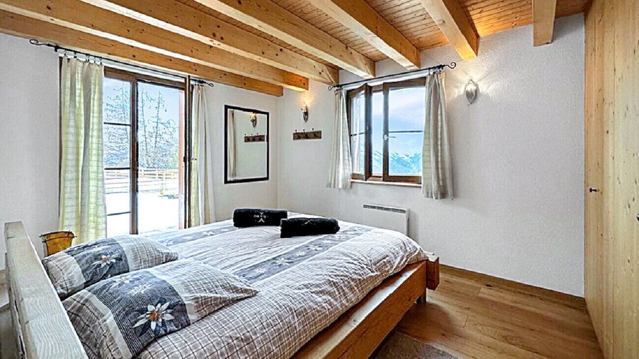 Photo of Bedroom in Saint-Pierre-de-Clages