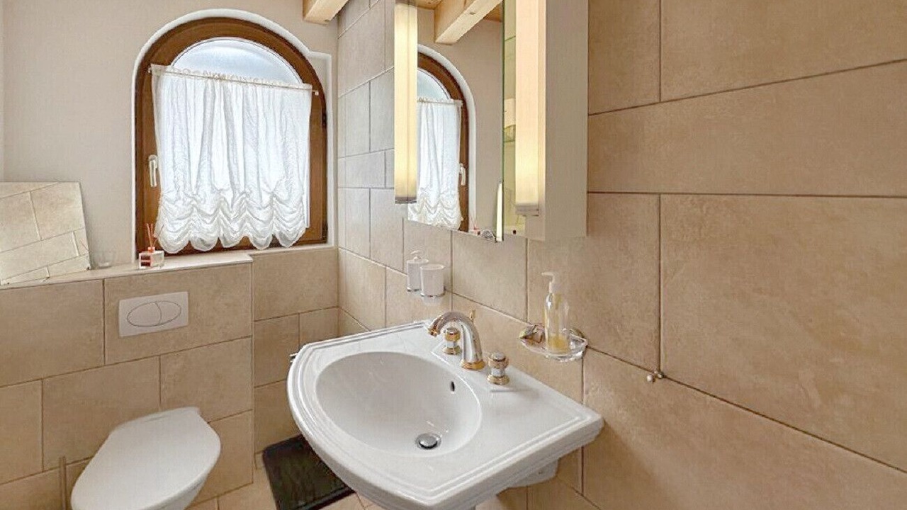 Photo of Bathroom in Saint-Pierre-de-Clages