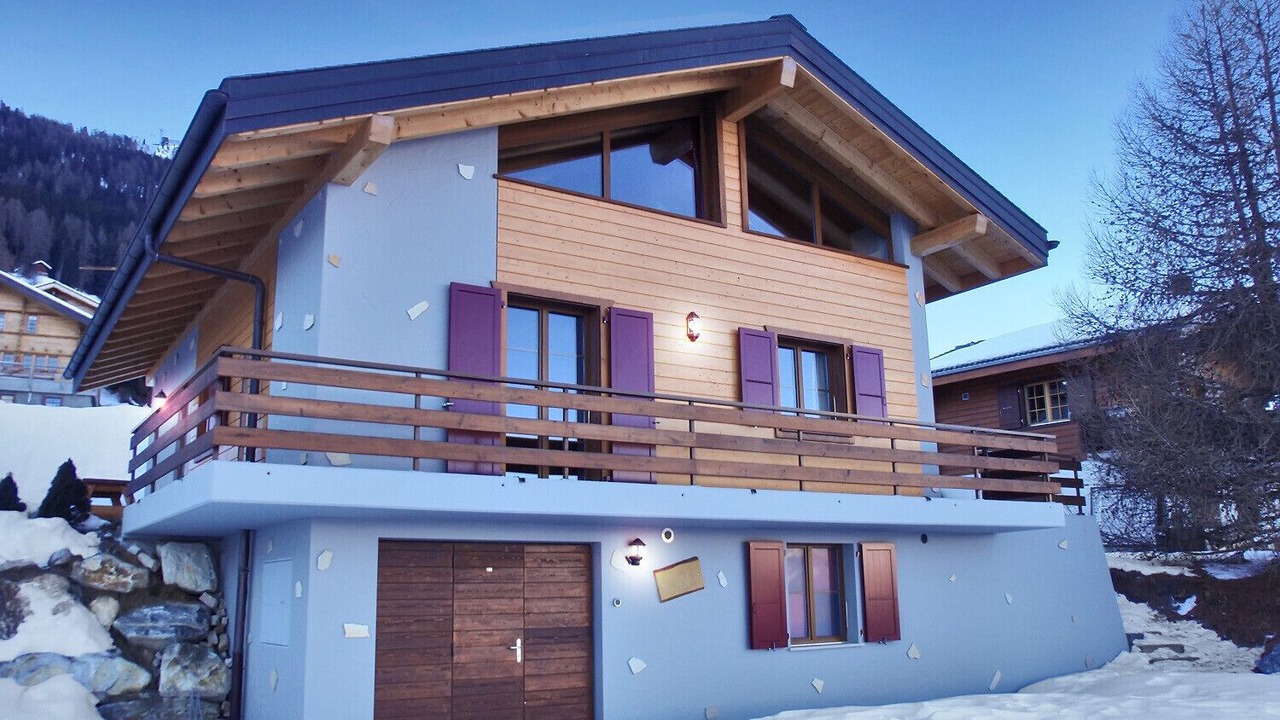 Photo of Outdoor in Saint-Pierre-de-Clages