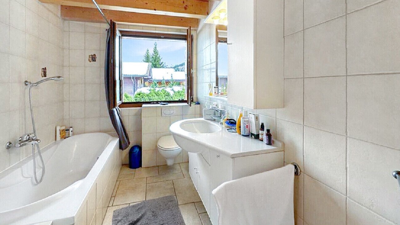 Photo of Bathroom in Saint-Pierre-de-Clages