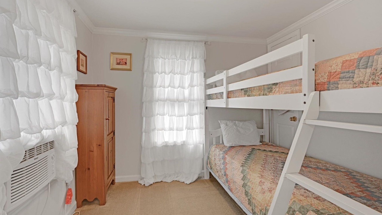 Photo of Others in Mount Gretna Heights