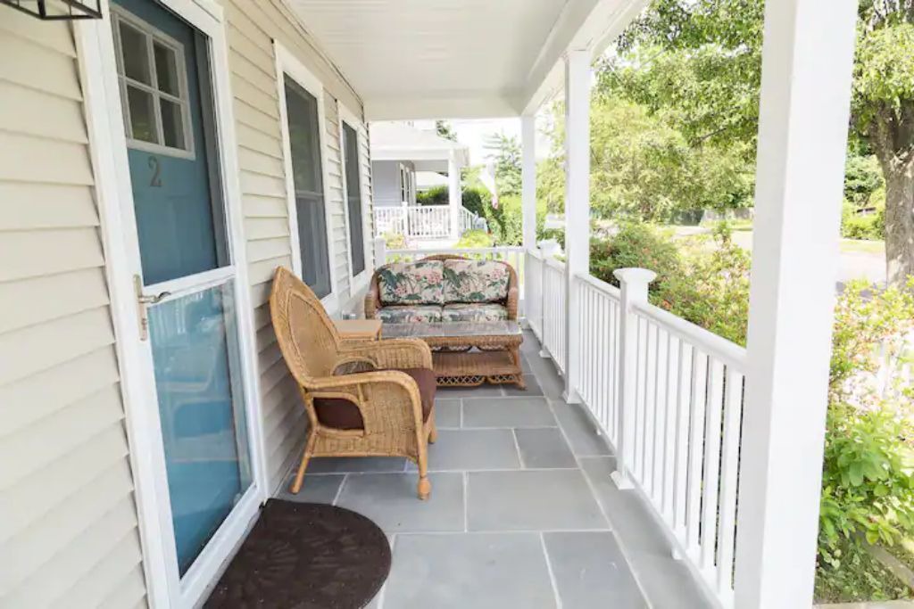 Photo of Patio Balcony in Pipes Cove