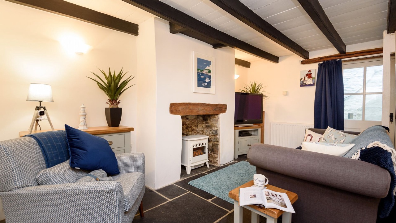Photo of Livingroom in West Looe