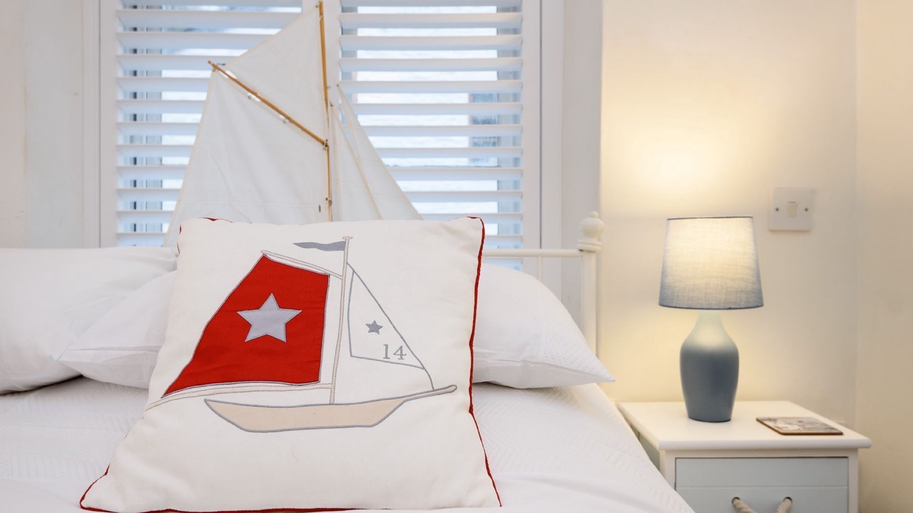 Photo of Bedroom in West Looe