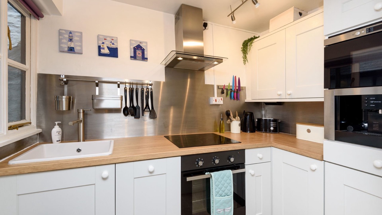 Photo of Kitchen in West Looe