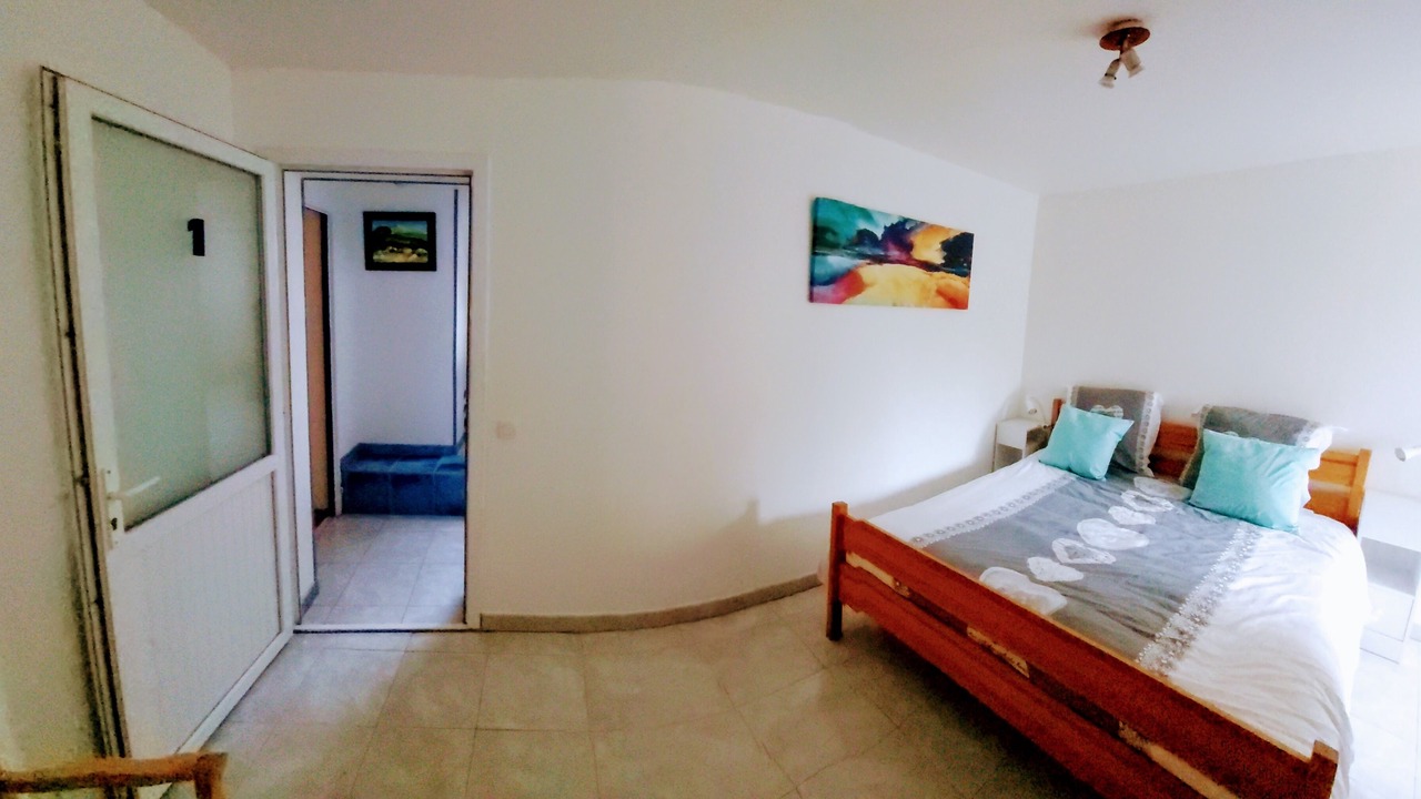 Photo of Bedroom in Nottonville