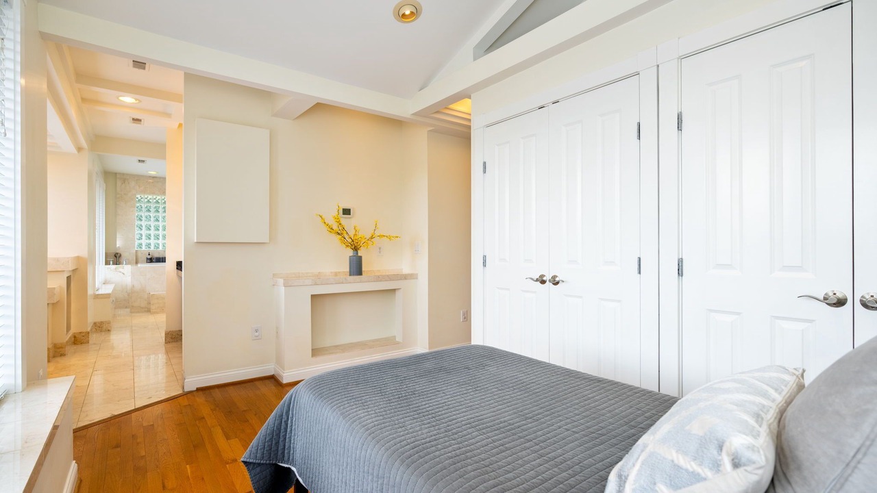 Photo of Bedroom in Rockcreek Lexington Road