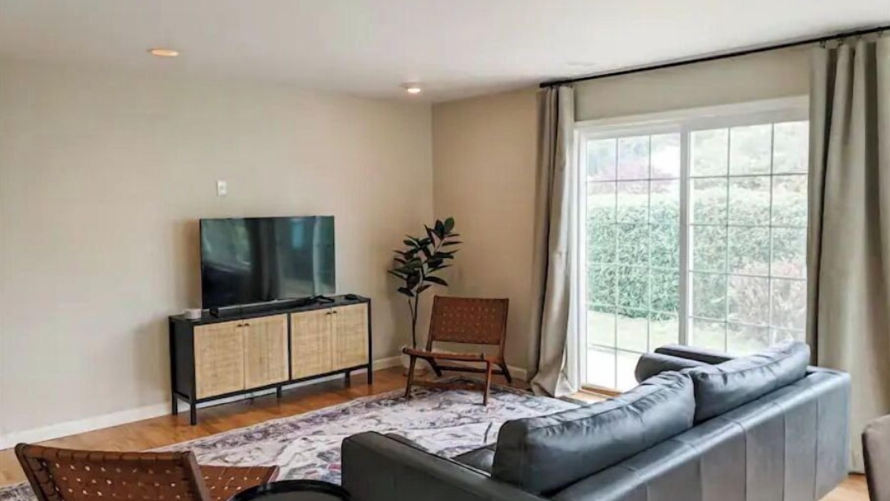 Photo of Others in Harbor