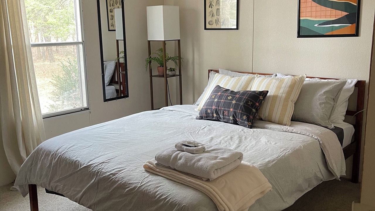 Photo of Bedroom in Elmo