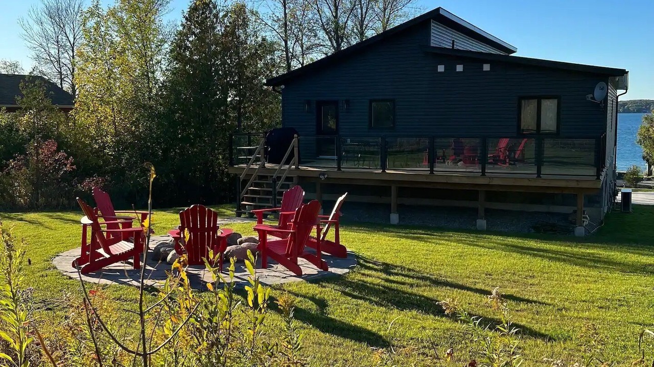 Photo of Patio Balcony in Colpoys Bay