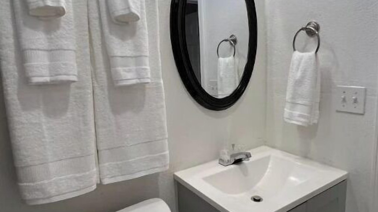 Photo of Bathroom in Del City