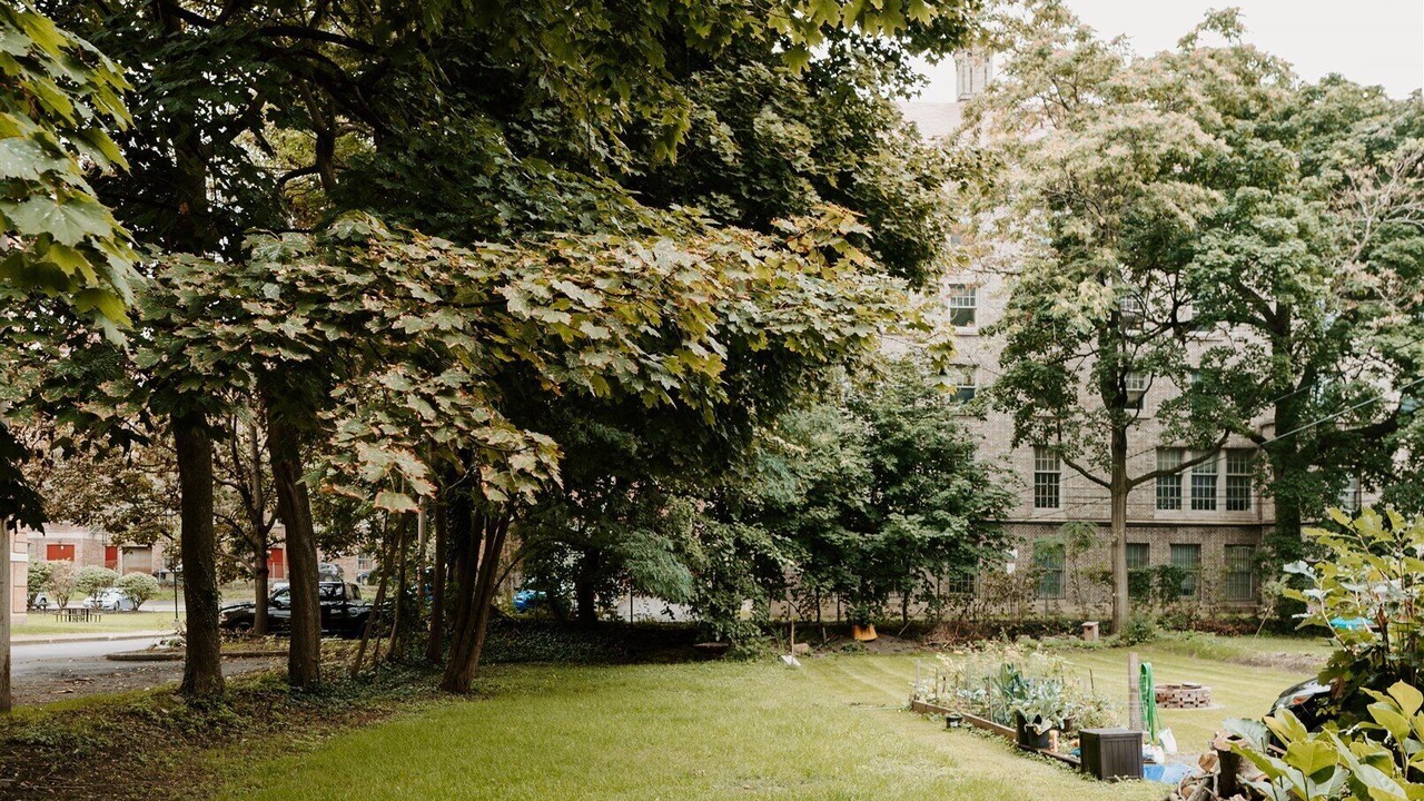 Photo of Outdoor in Neighborhood of the Arts