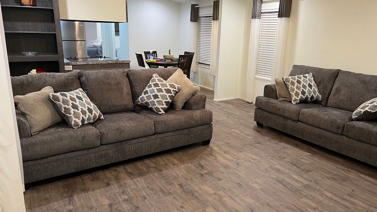 Photo of Livingroom in Mead