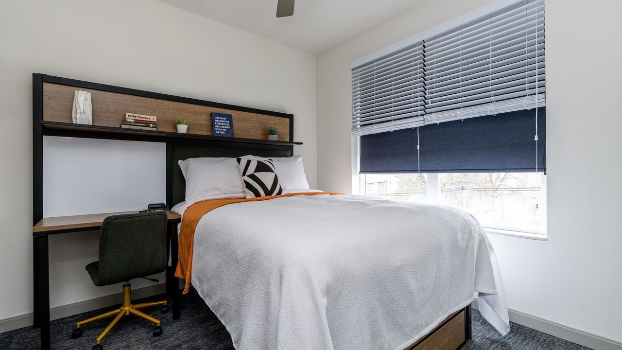 Photo of Bedroom in Urbana