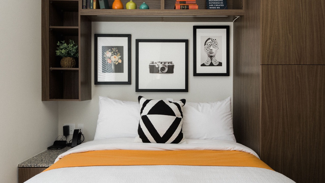 Photo of Bedroom in Urbana