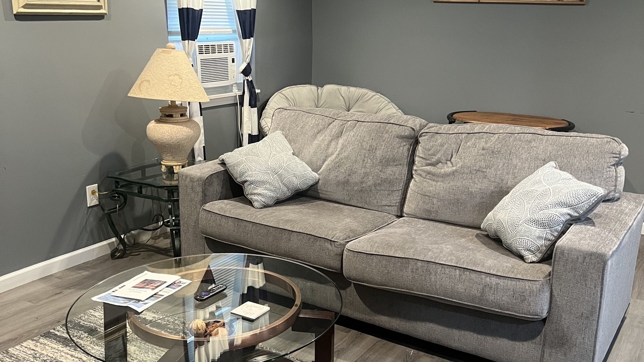 Photo of Livingroom in Navy Point